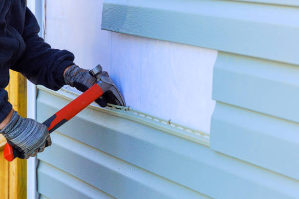 Reliable Emergency Siding Repair contractor in Dalzell, SC by Squared Siding